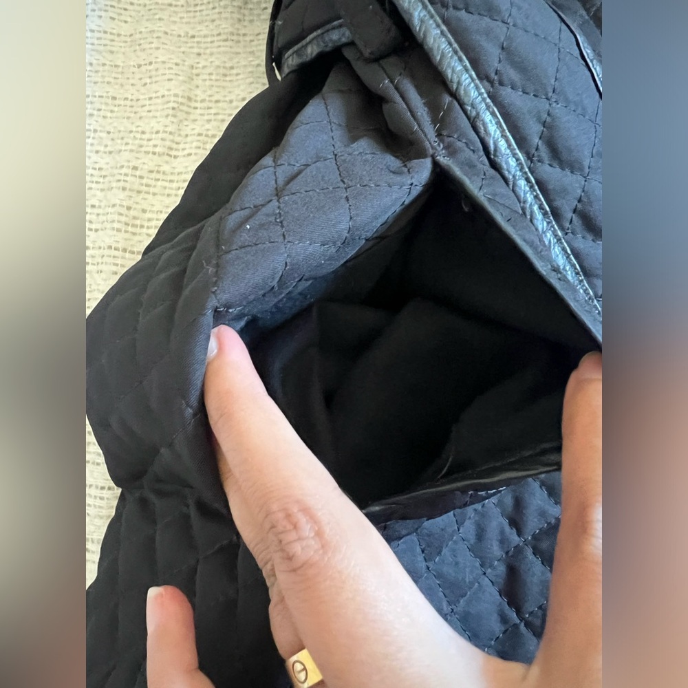 Women's Black Quilted Coat Burberry USA small - Picture 6 of 13